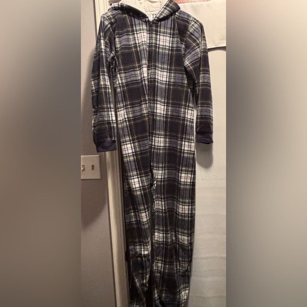 Boys Children’s Place Christmas Onesie-Sz: XXL (16)